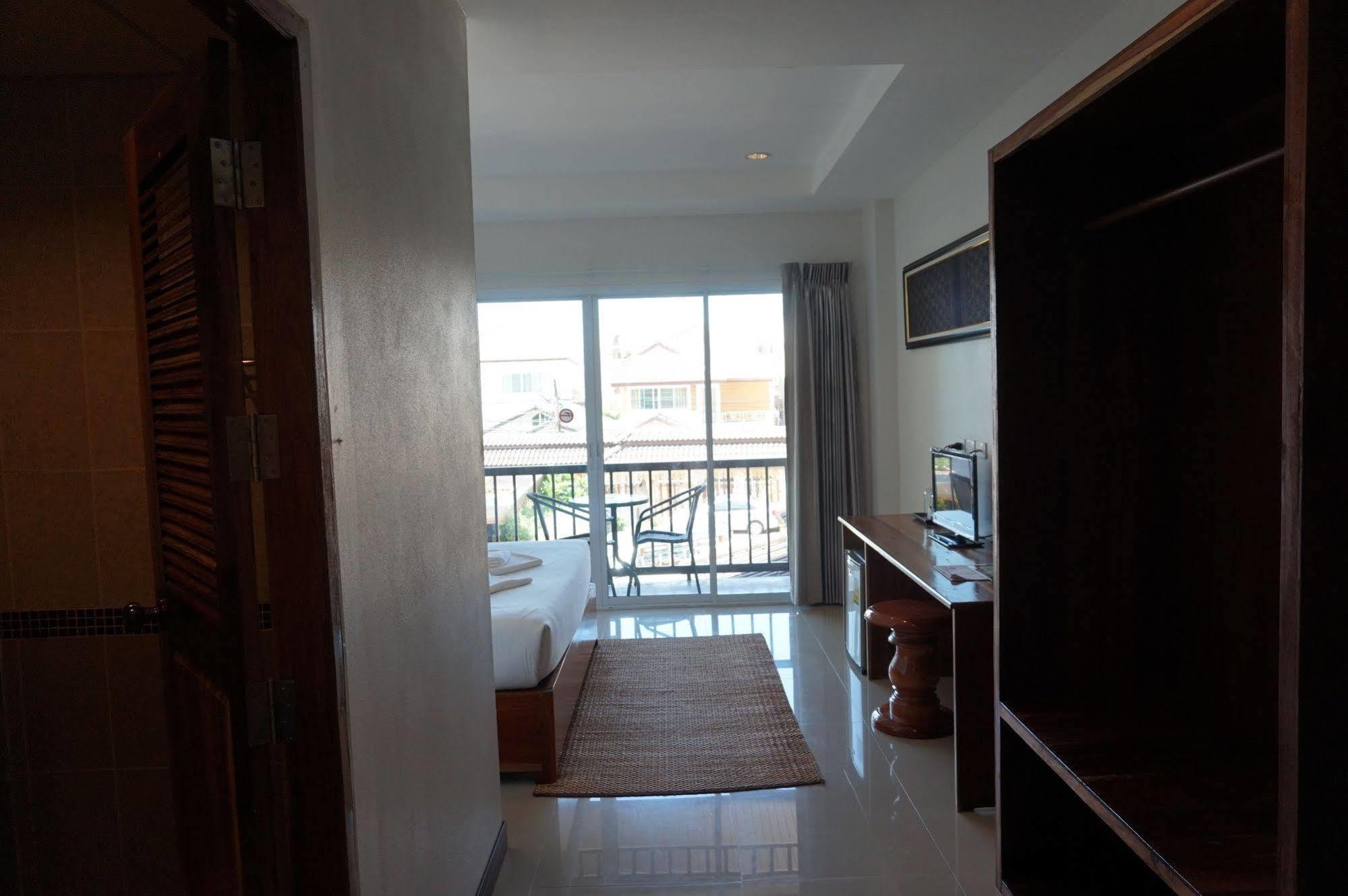 Baan Krittika Hotel Udon Thani Buitenkant foto